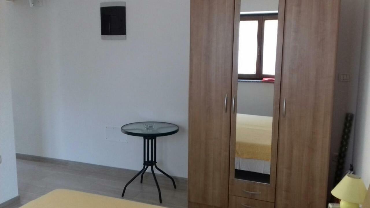 Studio Rocco Novigrad Istria Exteriör bild
